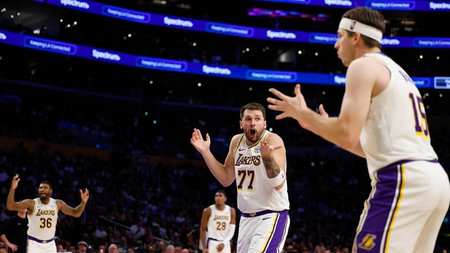 Knicks Lakers Basketball 