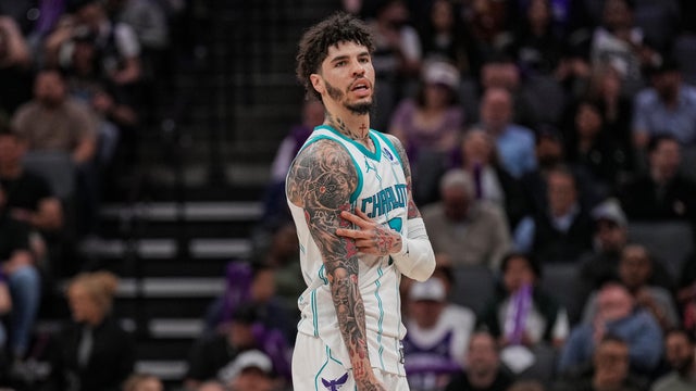 Hornets Kings Basketball 