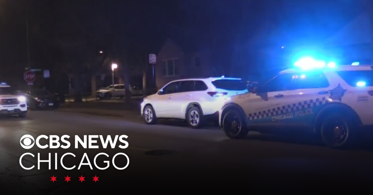 17-year-old dies after being shot while driving on Chicago's Northwest ...