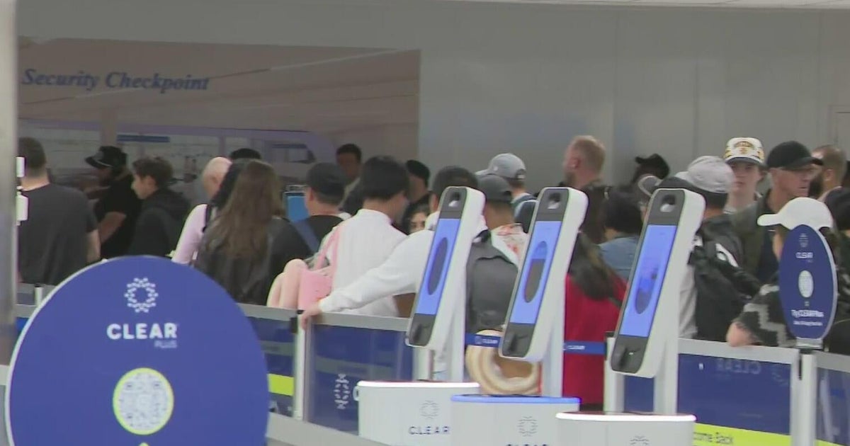 Fort Lauderdale Airport chaos: delays, cancellations, and frustrated spring break travelers