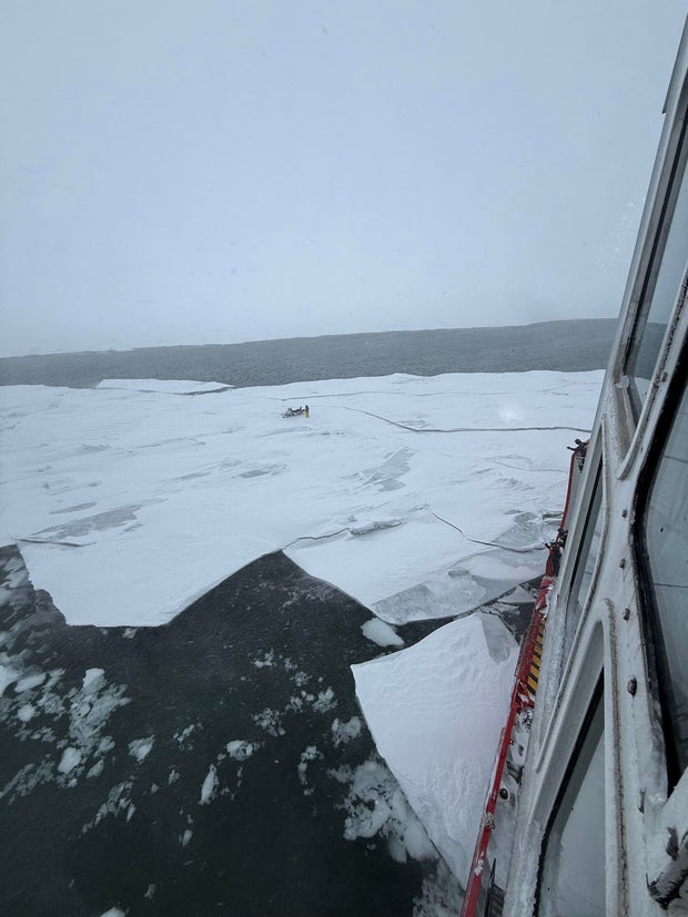 mackinac-island-ice-rescue.jpg 