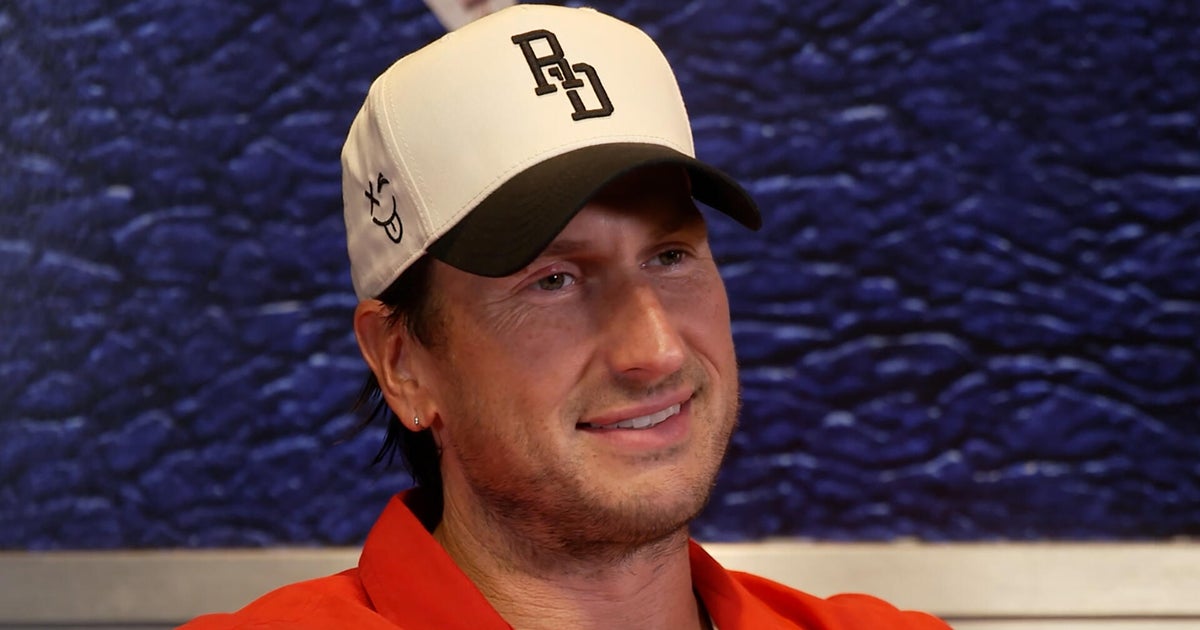 Extended interview: Russell Dickerson on his "RussellMania" tour and more