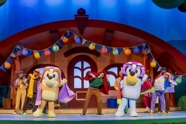 "Bluey's Best Day Ever!" at Disneyland Park 