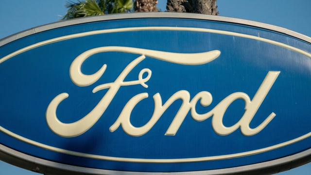 Ford Vehicles Ahead Of Earnings Figures 