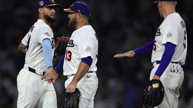 Arizona Diamondbacks v Los Angeles Dodgers 