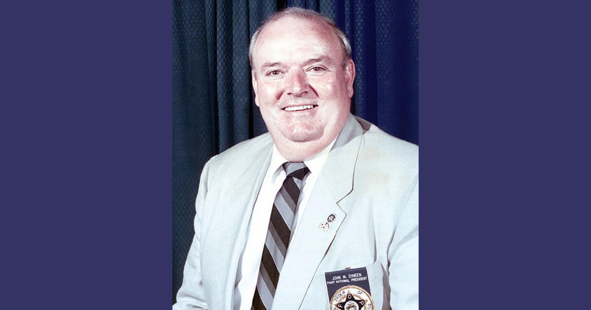 John Dineen, who served as Chicago Fraternal Order of Police president for 21 years, dies at 89