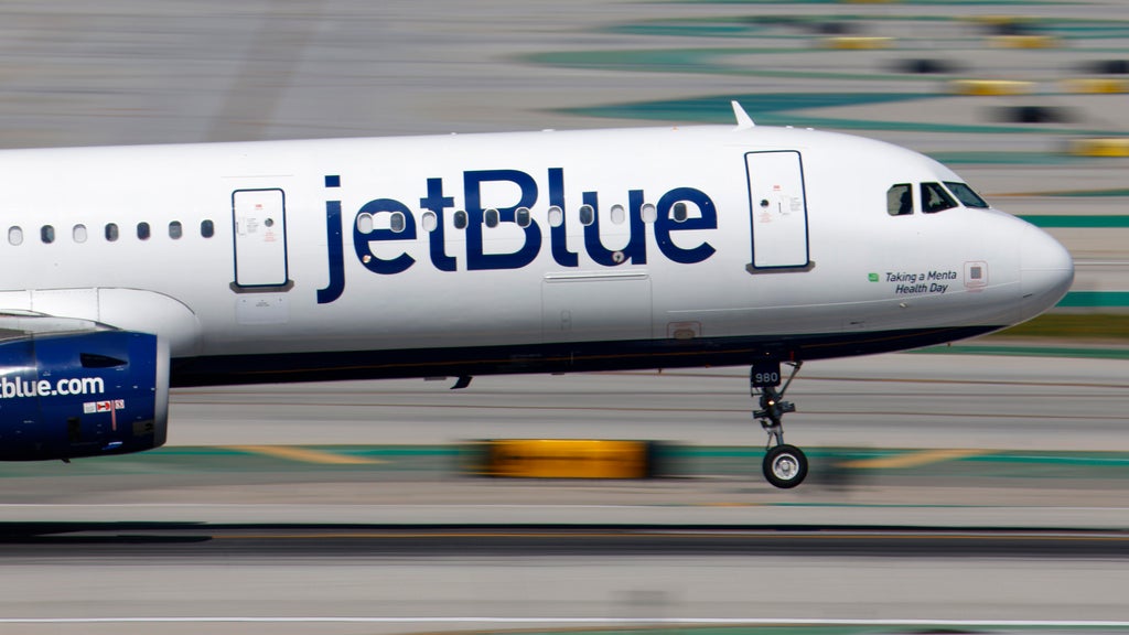 Close call between JetBlue plane, another aircraft at Fort Lauderdale airport investigated by FAA