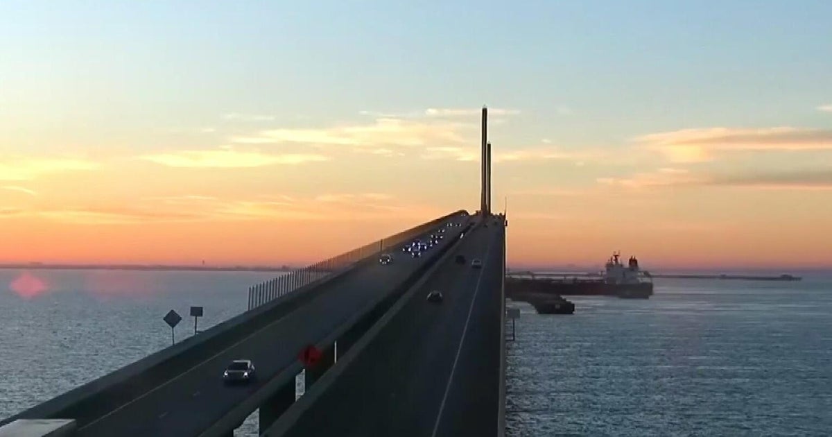 Gov. DeSantis announces repairs, new pier for Sunshine Skyway Bridge