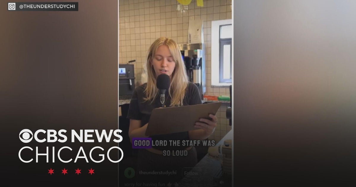 Staff at The Understudy in Andersonville read bad reviews - CBS Chicago