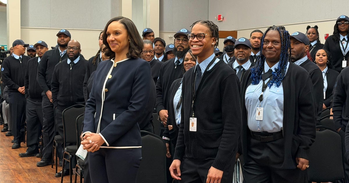 Detroit Department of Transportation sees largest ever bus driver graduating class