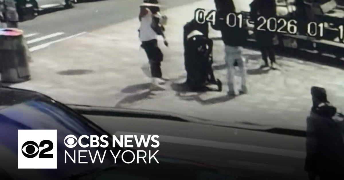 7-month-old in stroller killed by stray bullet in Brooklyn - CBS New York