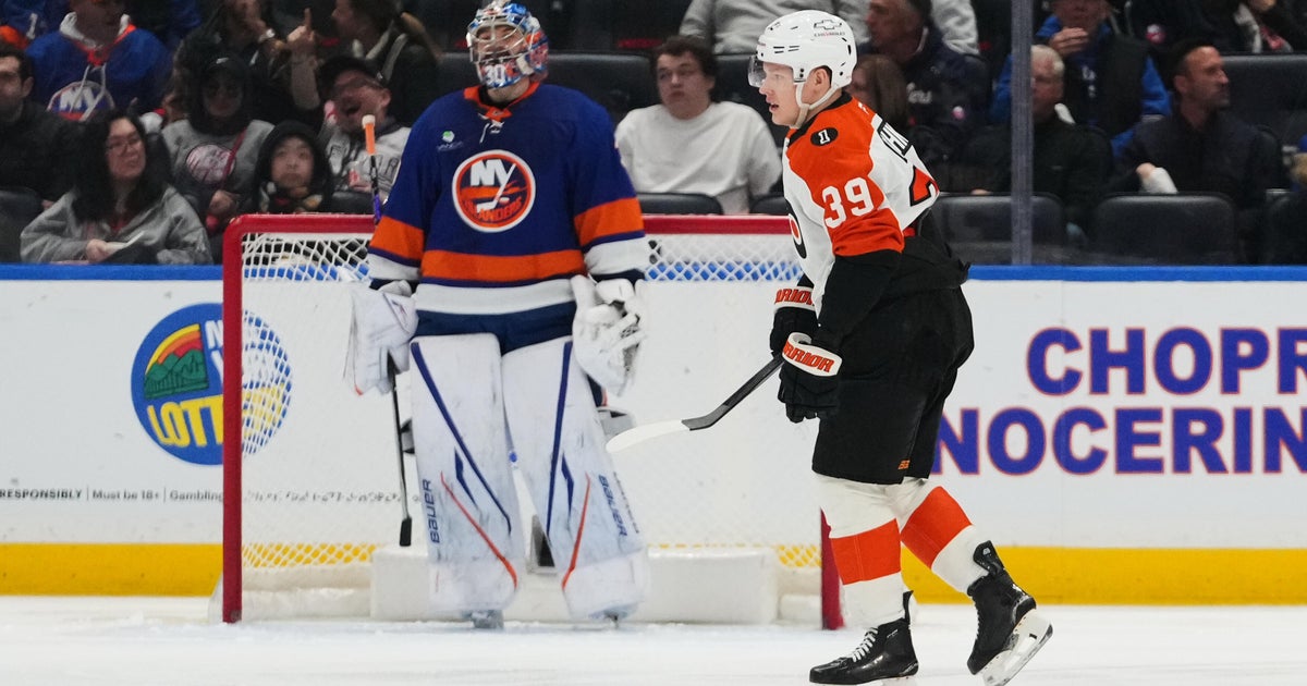 Matvei Michkov has a goal, 2 assists as Flyers beat Islanders 3-1
