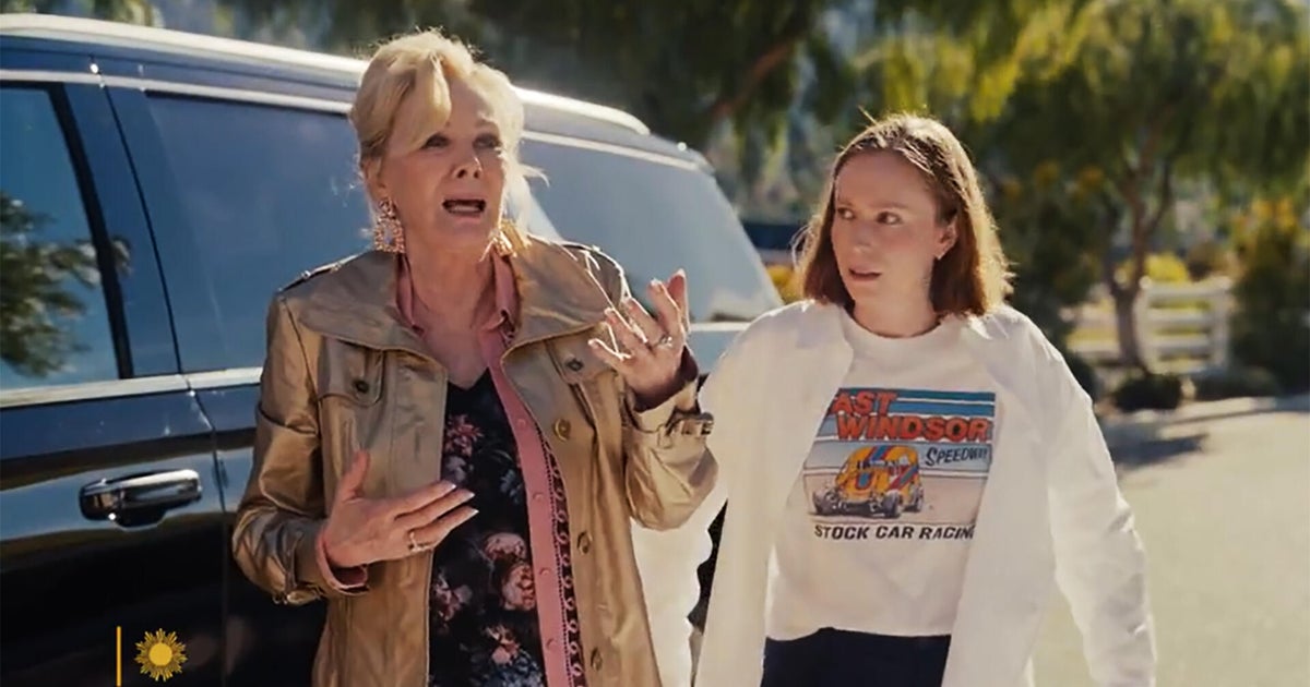 Inside the final season of "Hacks"