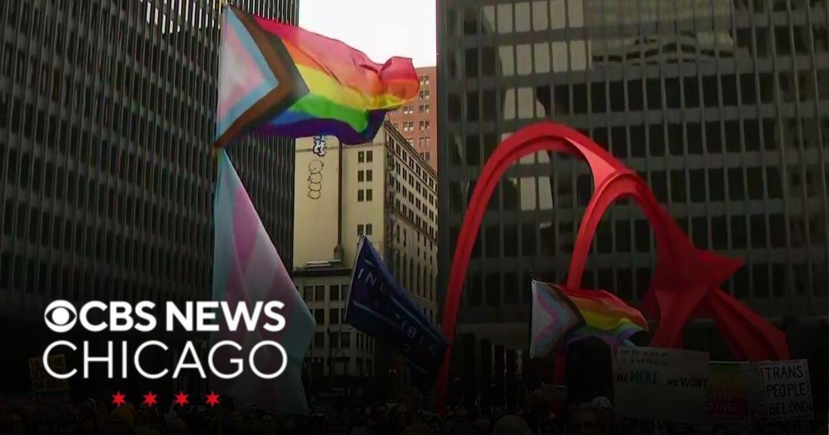 Transgender Day of Visibility rally held at Federal Plaza - CBS Chicago