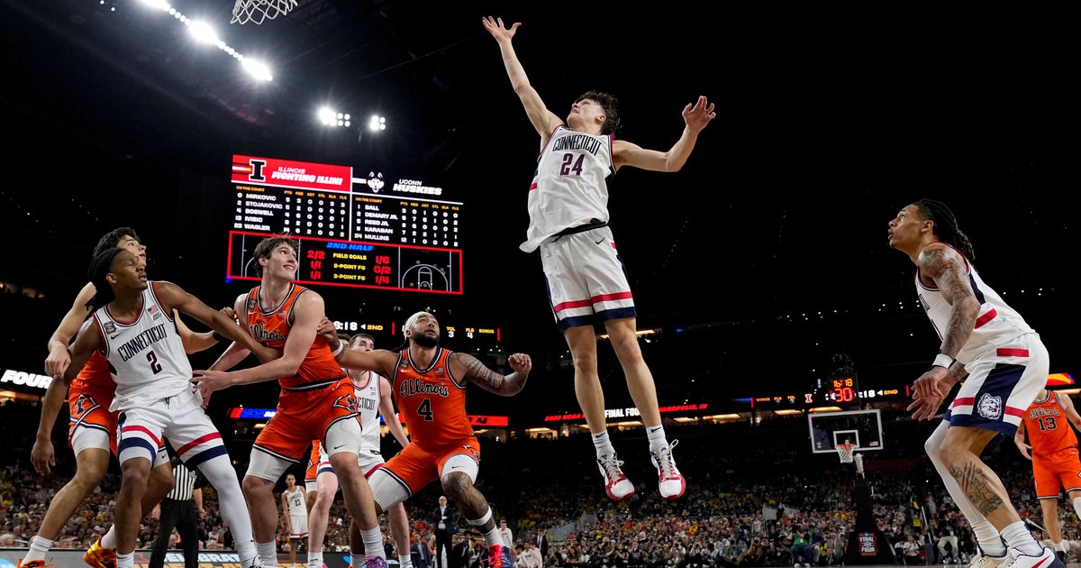 Illinois falls to UConn 71-62 in NCAA men's Final Four