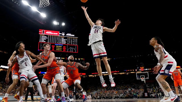 NCAA Illinois UConn Basketball 