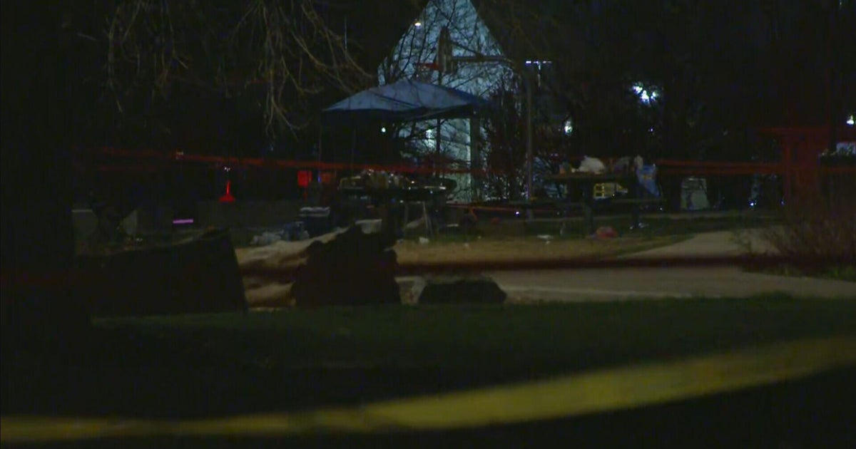 Shooting near park in Denver leaves 2 injured