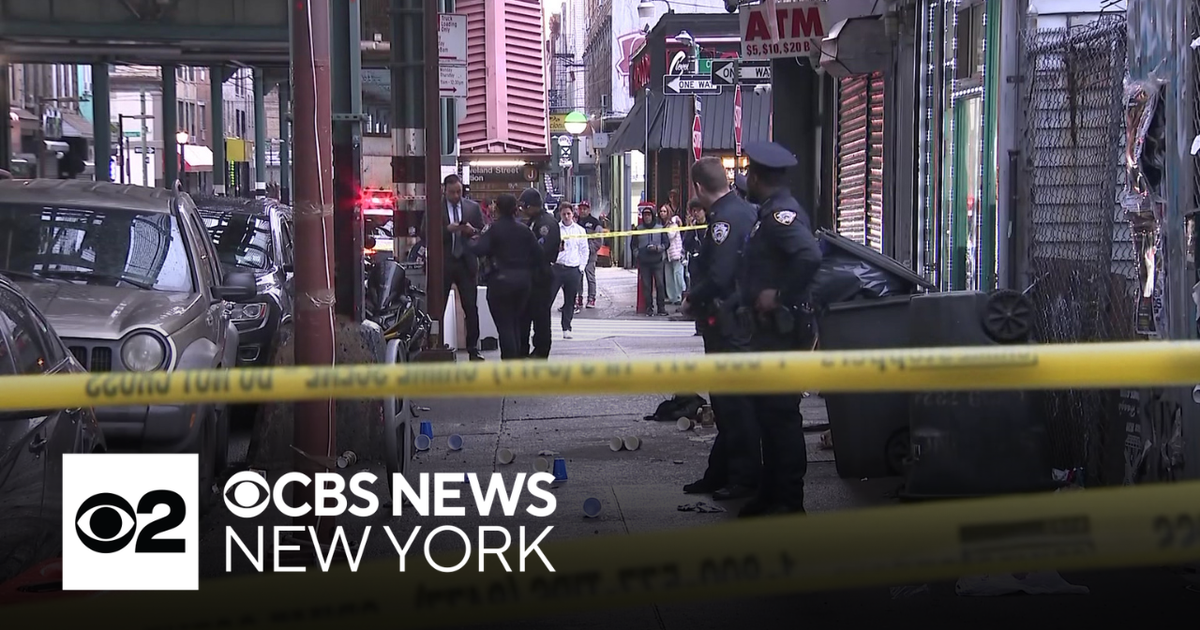 1 dead, 1 injured after shooting in Cypress Hills, Brooklyn - CBS New York