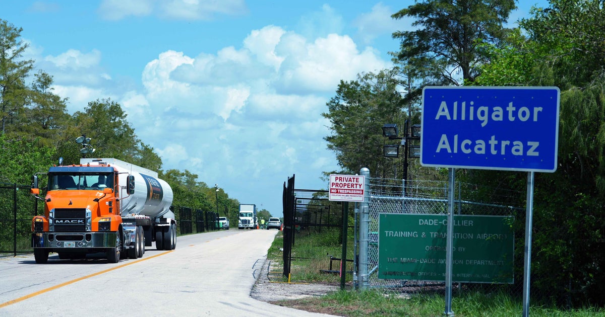 Appeals court panel hears arguments to lift halt on closing Florida’s “Alligator Alcatraz”