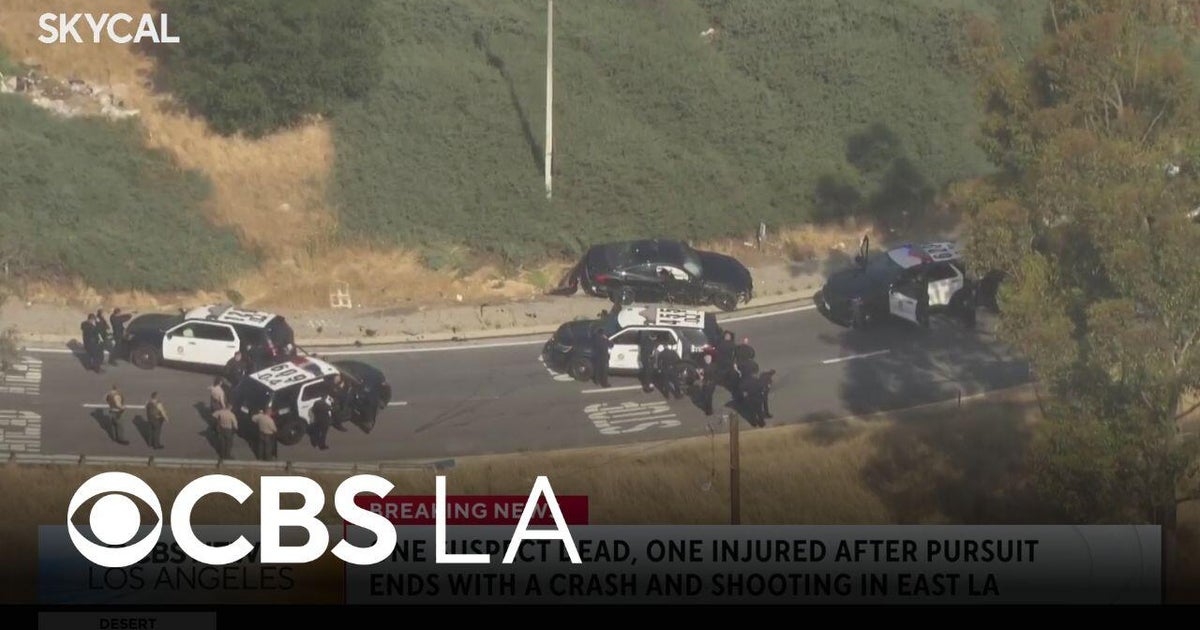 East Los Angeles pursuit ends with crash, police shooting, 1 dead and 1 ...