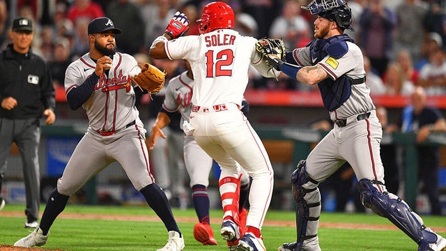 MLB: APR 07 Braves at Angels 