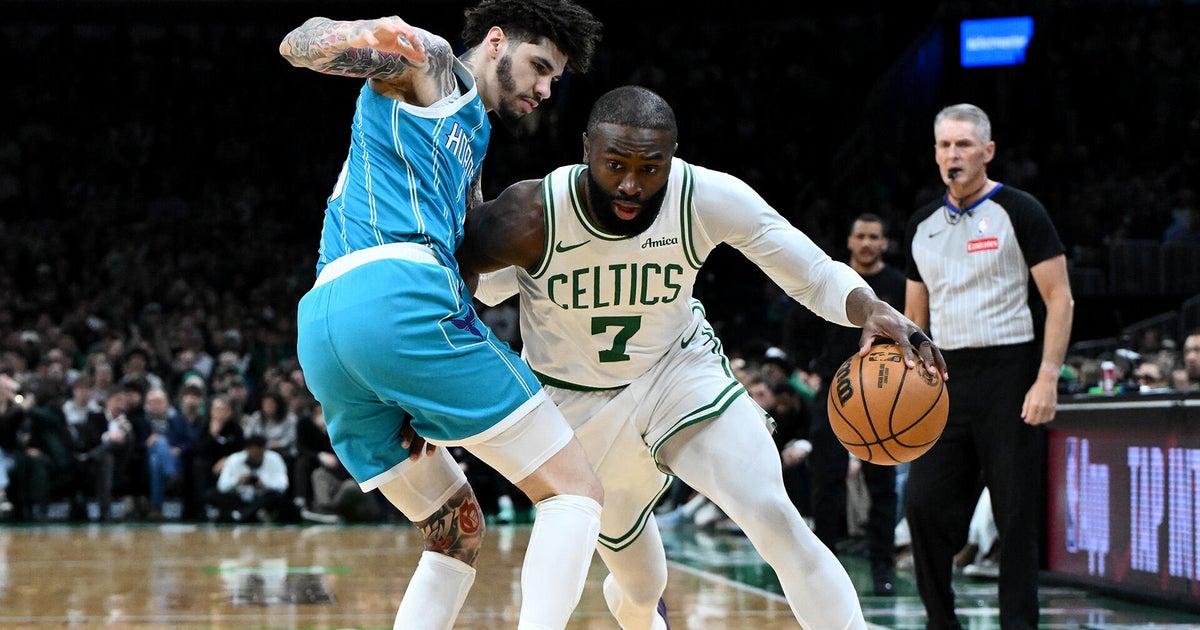 Brown scores 35 points as the Celtics beat the Hornets 113-102 to claim season series