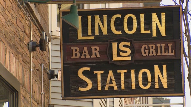 lincoln-station-in-lincoln-park.jpg 