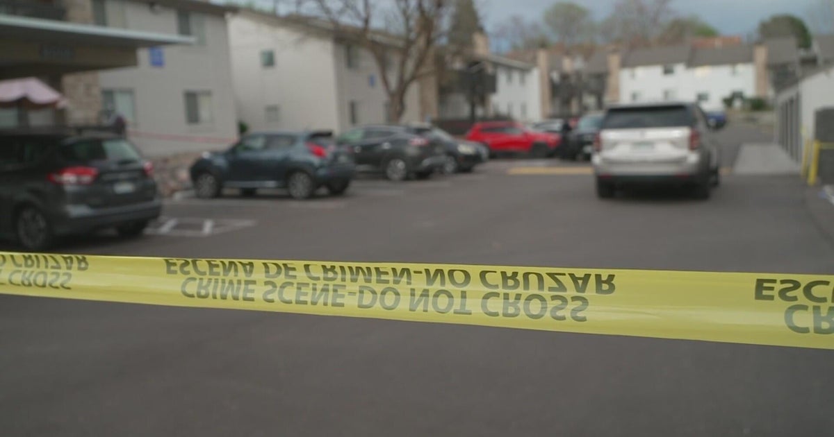 Aurora police officer stabbed in head, suspect killed in shooting - CBS ...