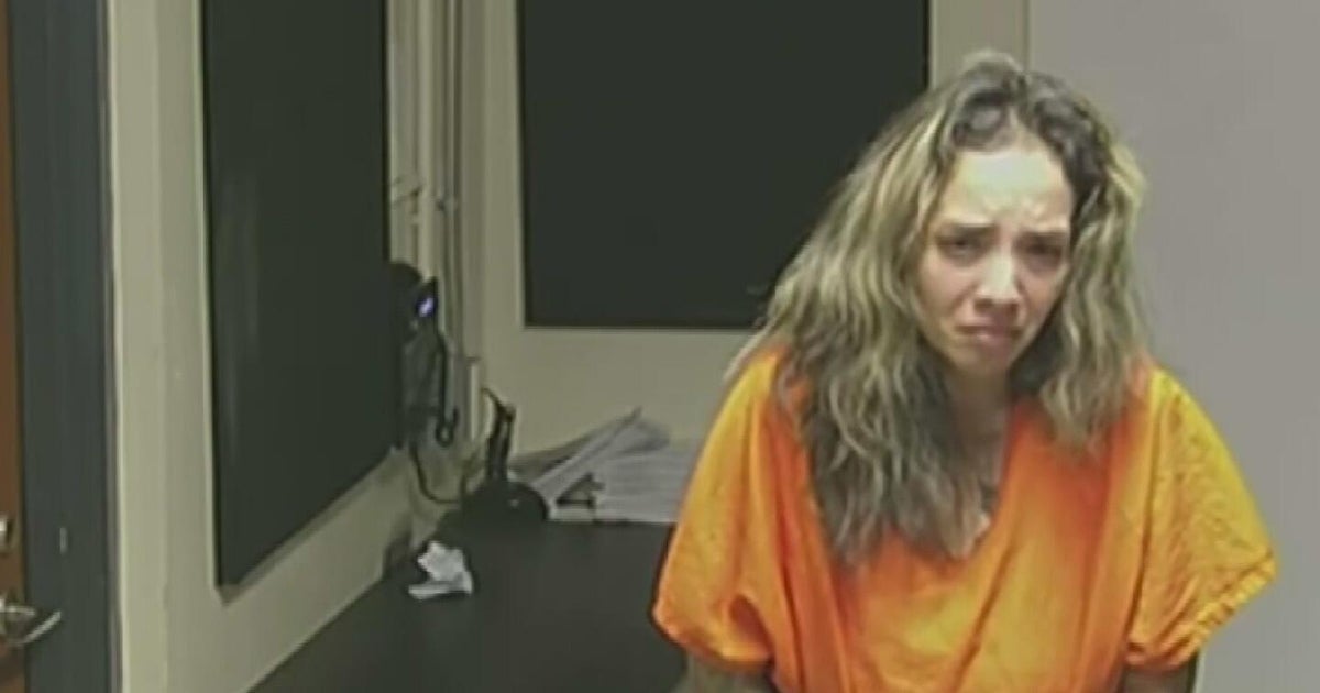 Mother of Miami boy found wandering faces judge for child neglect charge