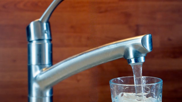 FRANCE-POITIERS-TAP-WATER-GLASS-KITCHEN-POLLUTION 