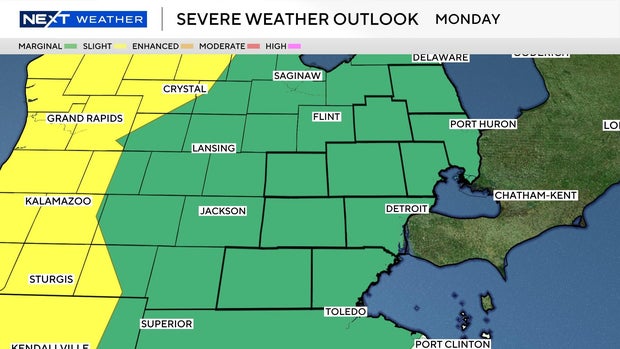spc-outlook-d1-v2.jpg 