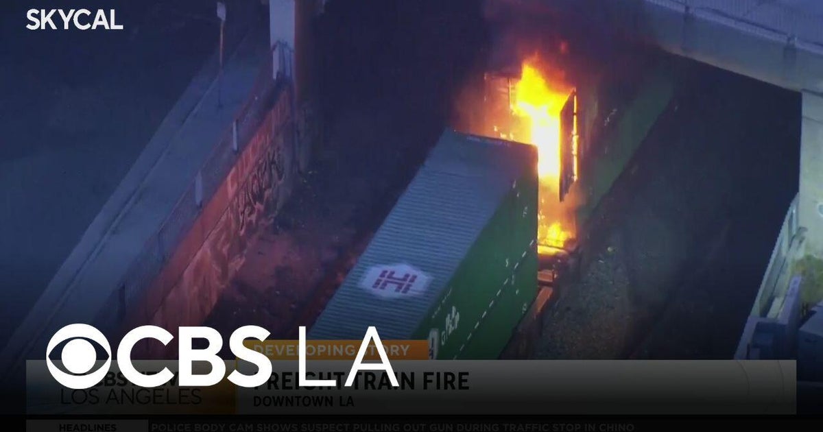 Fire breaks out on a freight train downtown LA - CBS Los Angeles