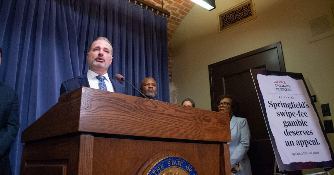 "Credit card chaos"? Banks bet big on repeal of first-of-its-kind Illinois law