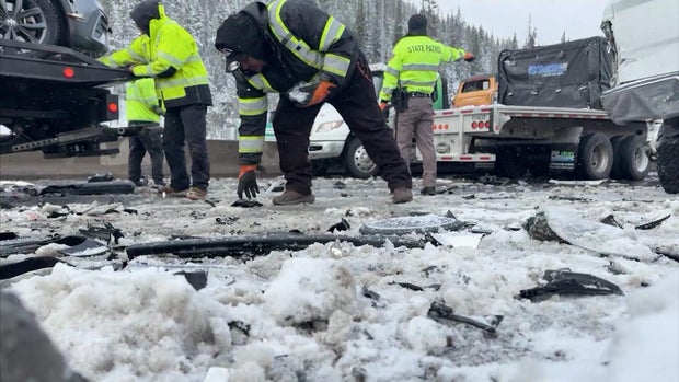 colorado-70-car-pileup-on-snowy-i-70-3.jpg 