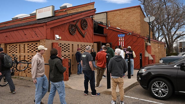 Boulder's longtime bar and burger joint called the Dark Horse is scheduled to close its doors for good