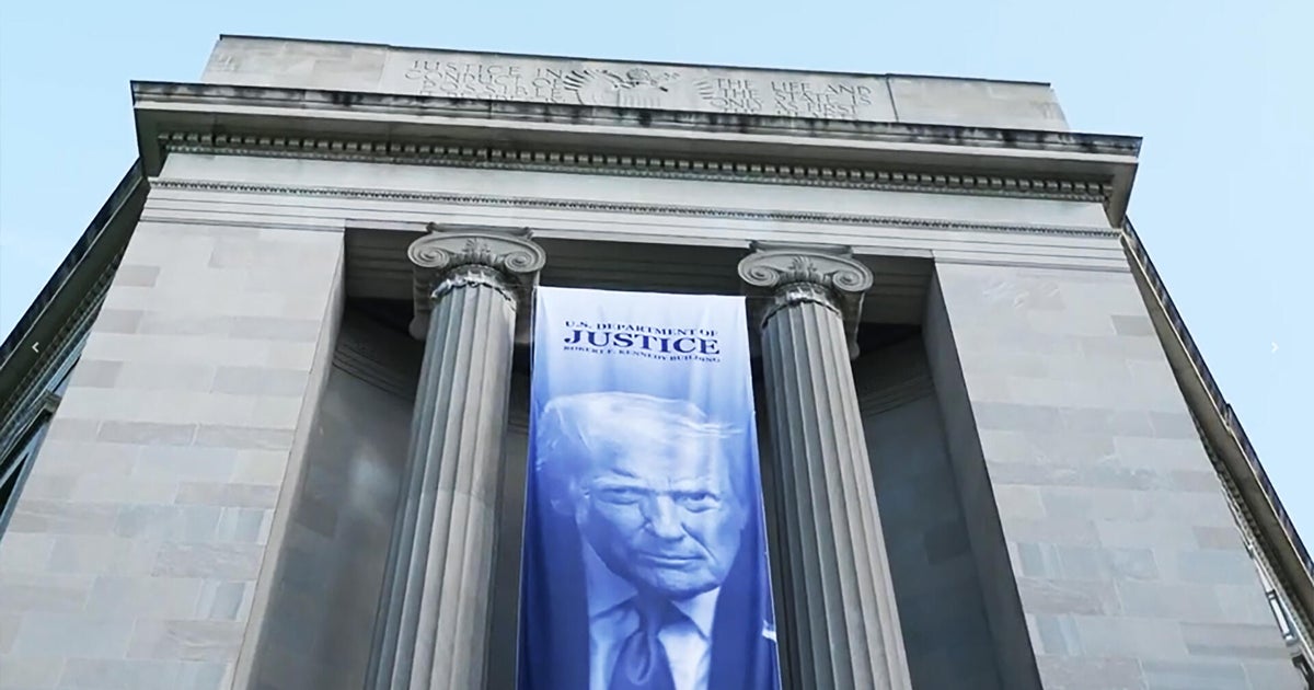 Former judges speak out on Trump admin’s immigration court purges