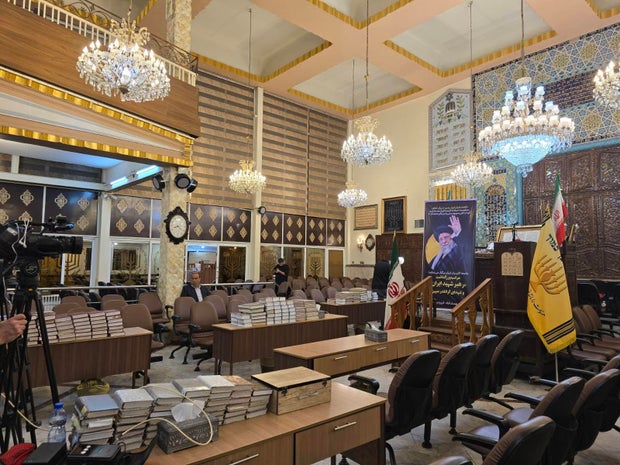 tehran-synagogue-cbs.jpg 