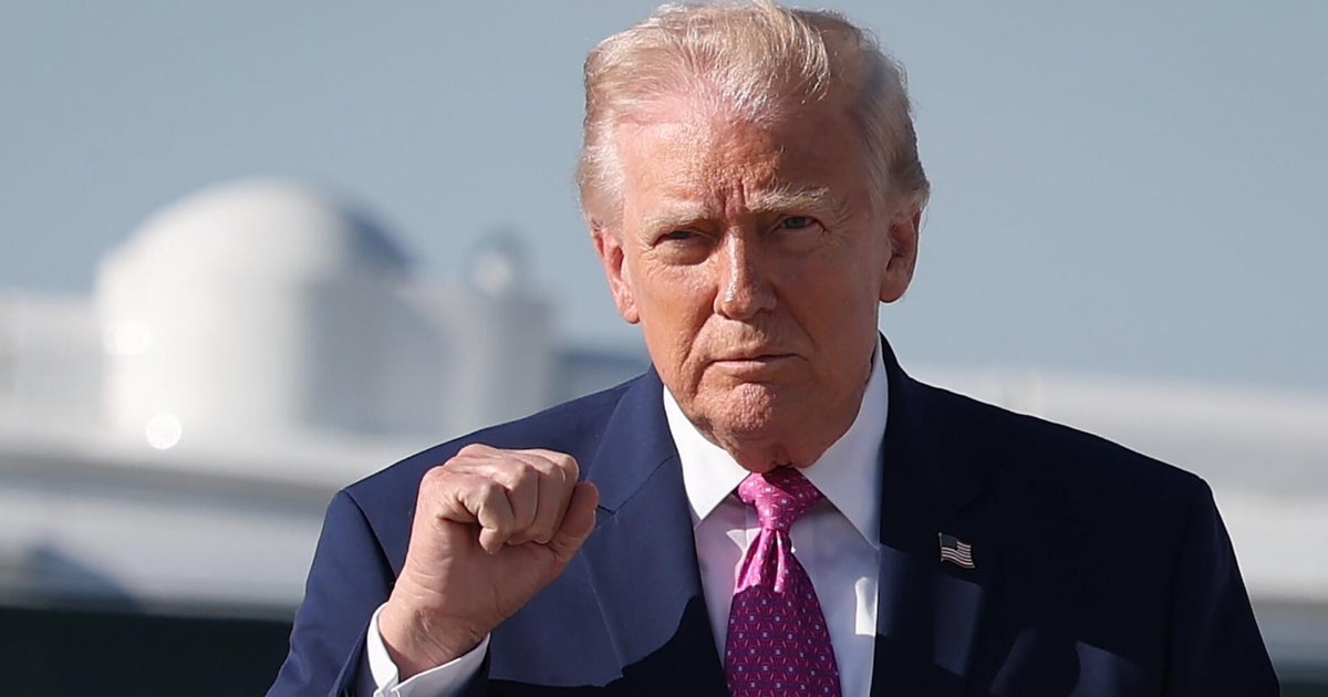 Democratic, Republican strategists on fundraising before midterm elections