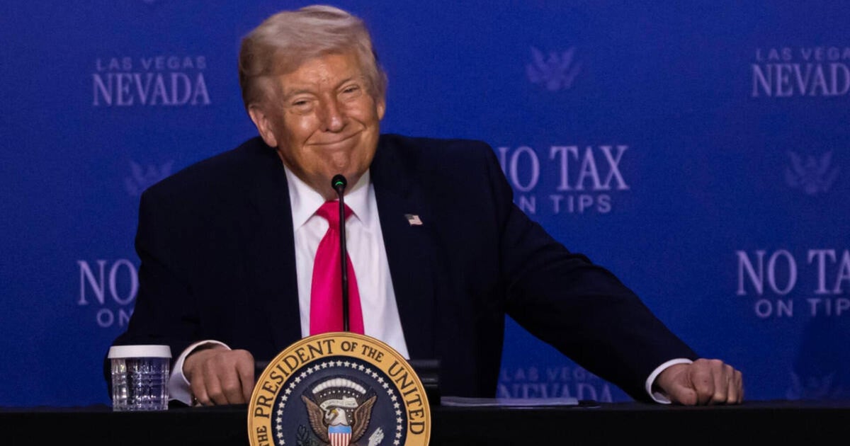 New Trump Iran threats as ceasefire deadline looms