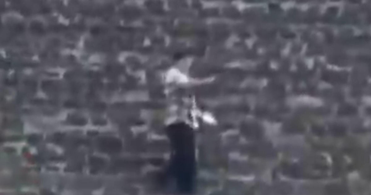 Mexican officials reveal new details about pyramid shooting