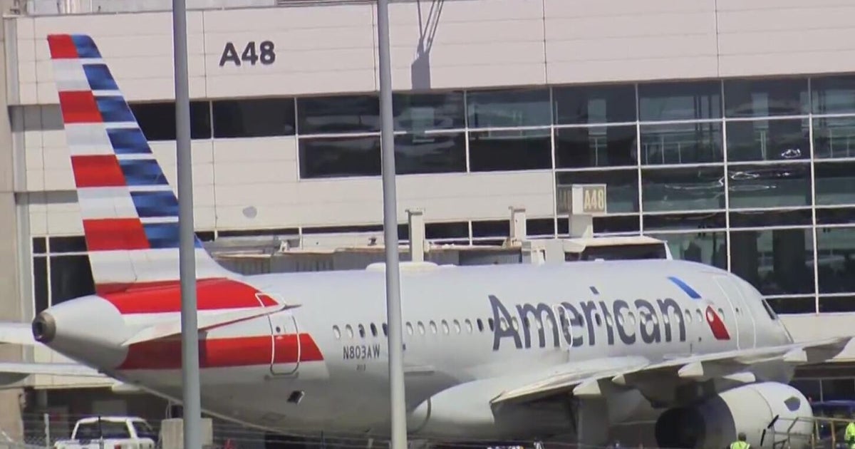 News coverage of American Airlines return