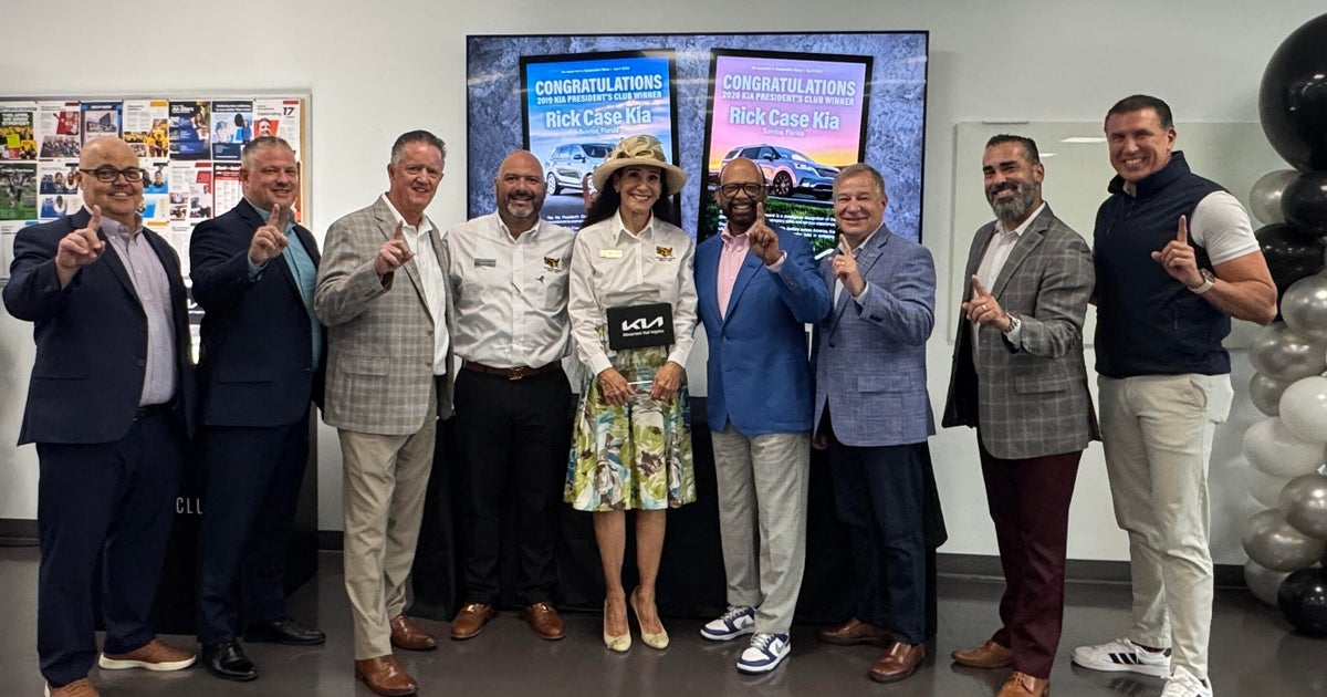 Rita Case, Rick Case Kia Sunrise earn President’s Club honor for seventh straight year