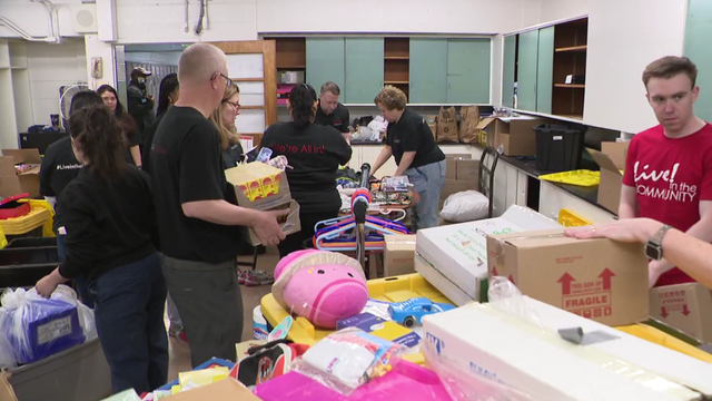 Live! Casino Volunteers Organize Donations in Baltimore 