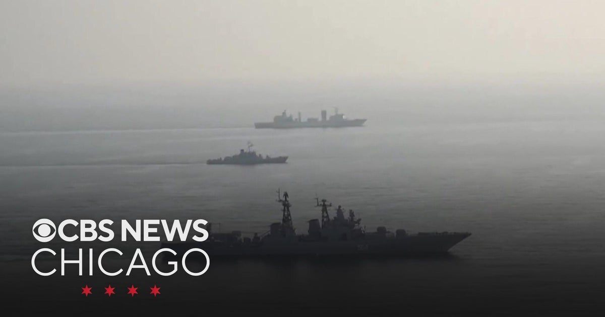 Iran attacks ships in Strait of Hormuz - CBS Chicago