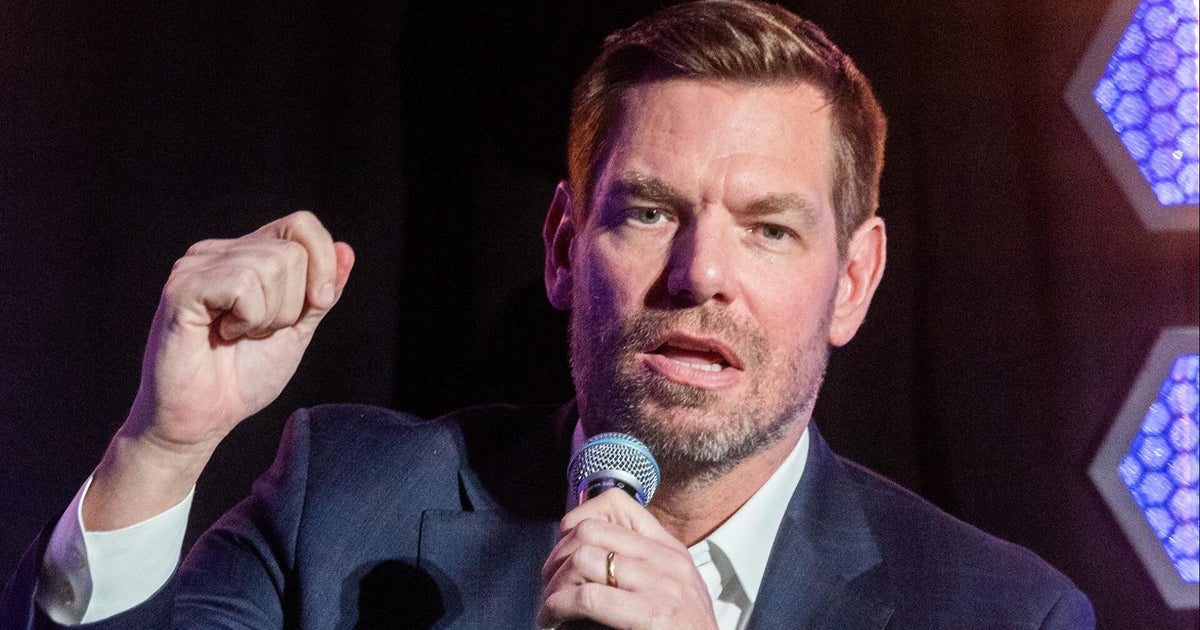 How social media influencers helped set Eric Swalwell's resignation in motion