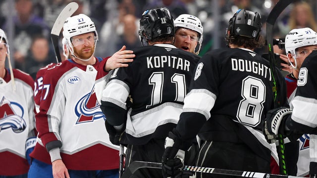 Colorado Avalanche v Los Angeles Kings - Game Four 