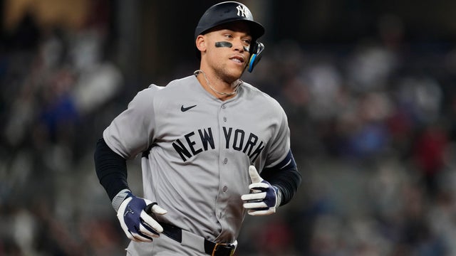 Yankees Rangers Baseball 