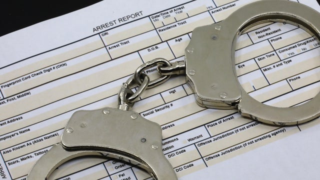 Arrest report for prisoner detainment 