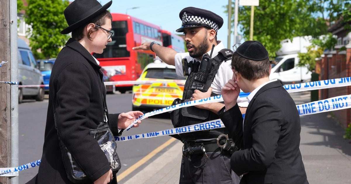 2 stabbed in London, mayor slams "shocking antisemitic attacks"