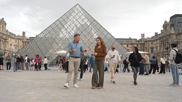 seth-doane-with-paige-mcclanahan-at-the-louvre-in-paris.jpg 